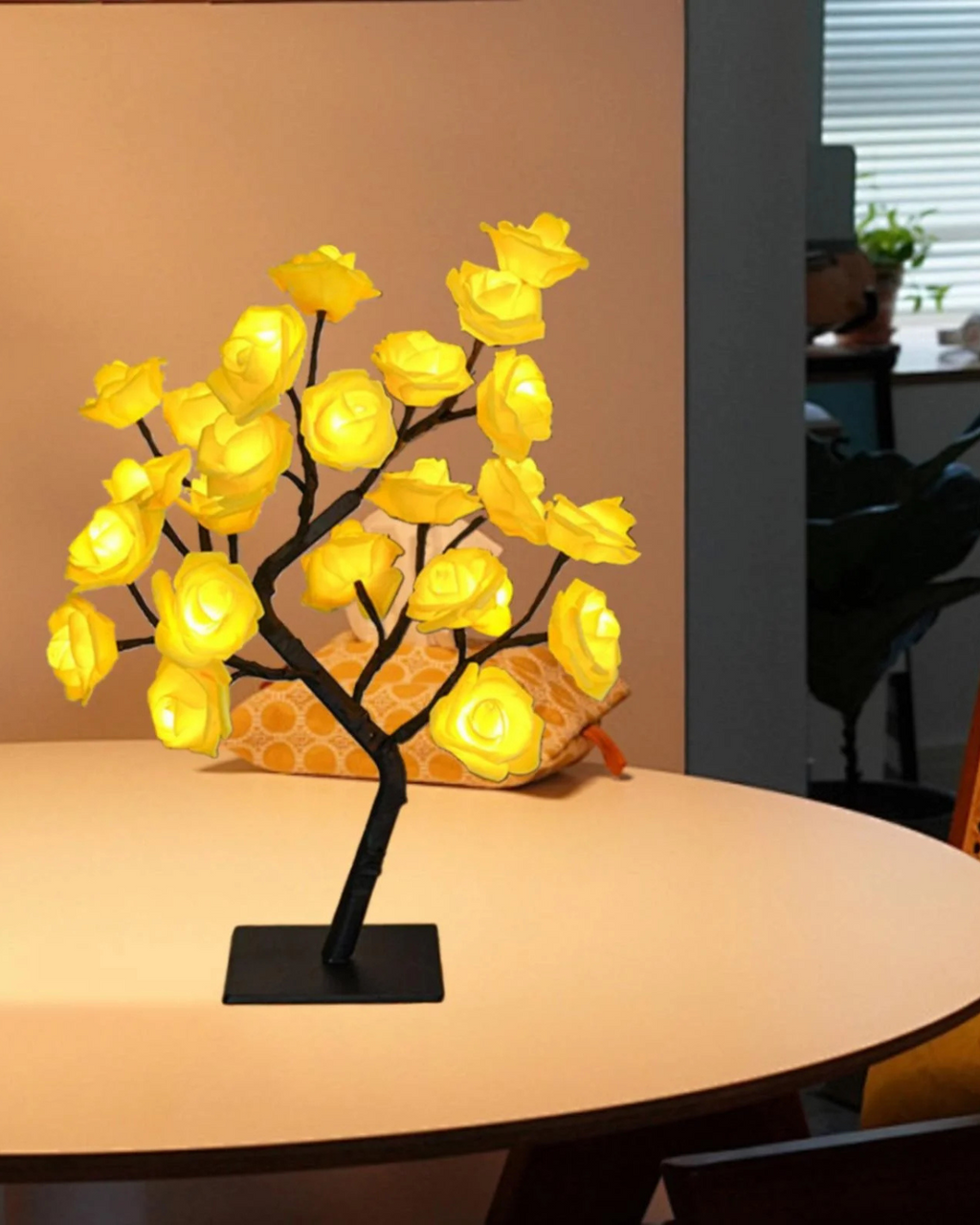 Blomsterbordlampe – Dekorativ lampe – Moderne accent