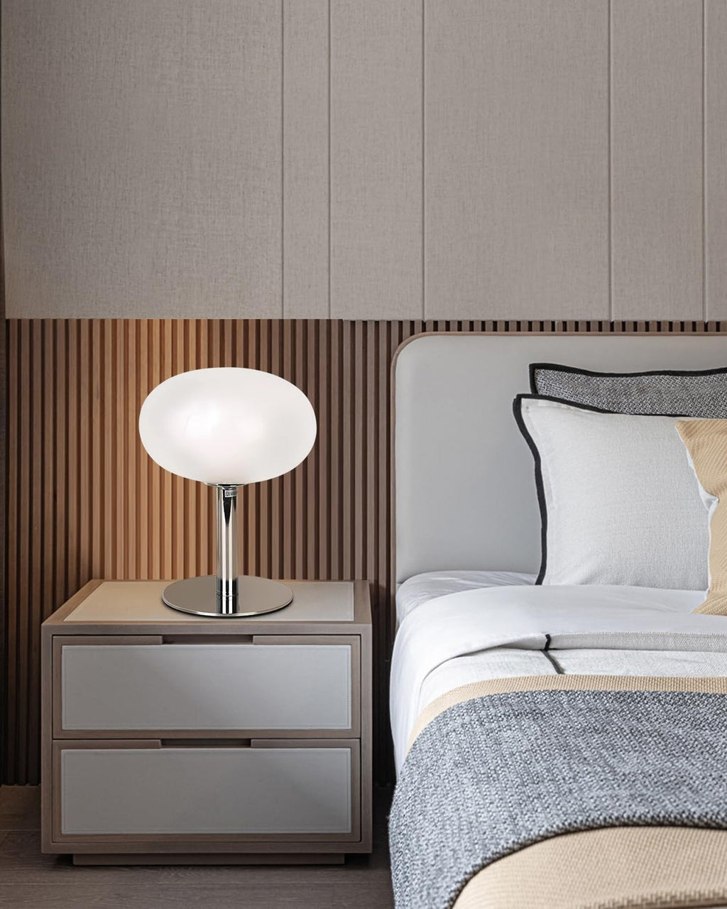 Bordlampe - Glasglobus - Metalbase