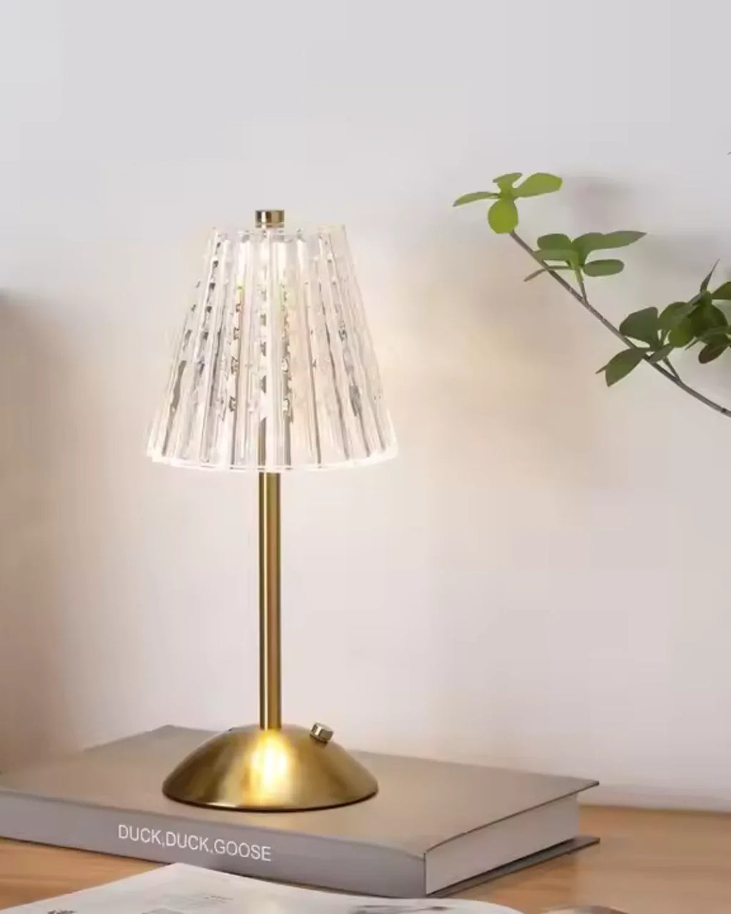 Bordlampe - Gylden Finish - Moderne Design