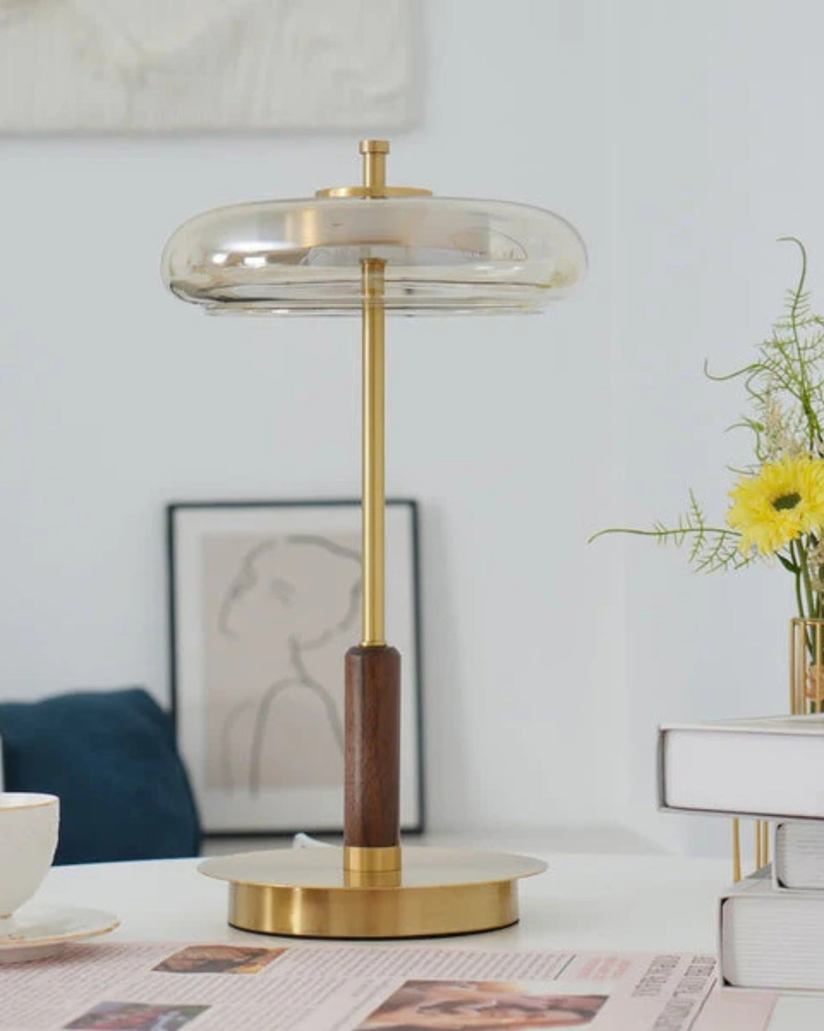 Bordlampe - Messingfod - Ravfarvet Glas