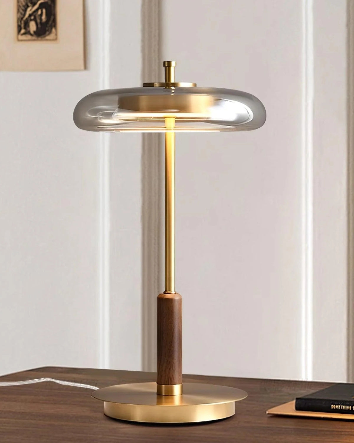 Bordlampe - Messingfod - Ravfarvet Glas