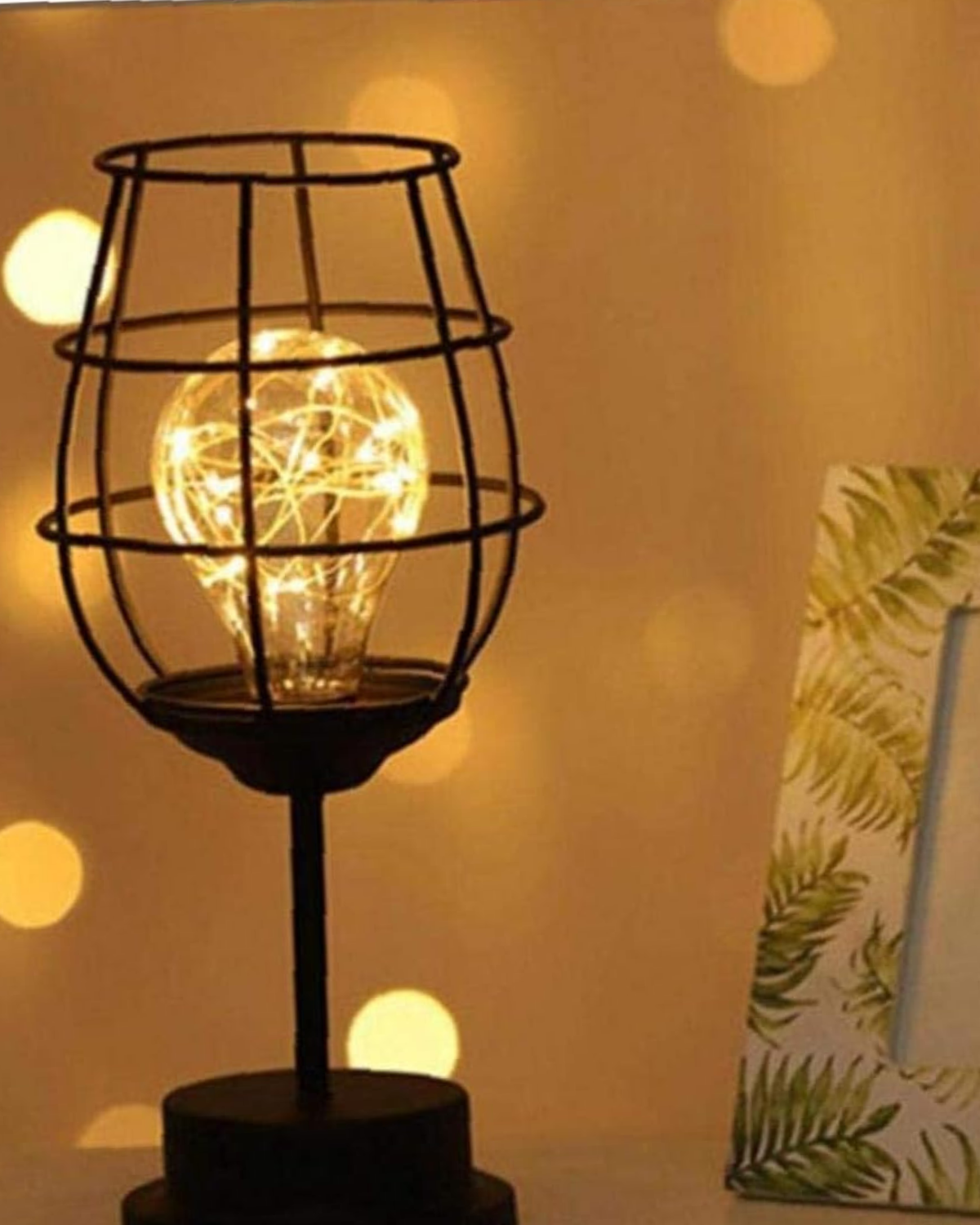 Bordlampe - Metalkonstruktion - LED lys