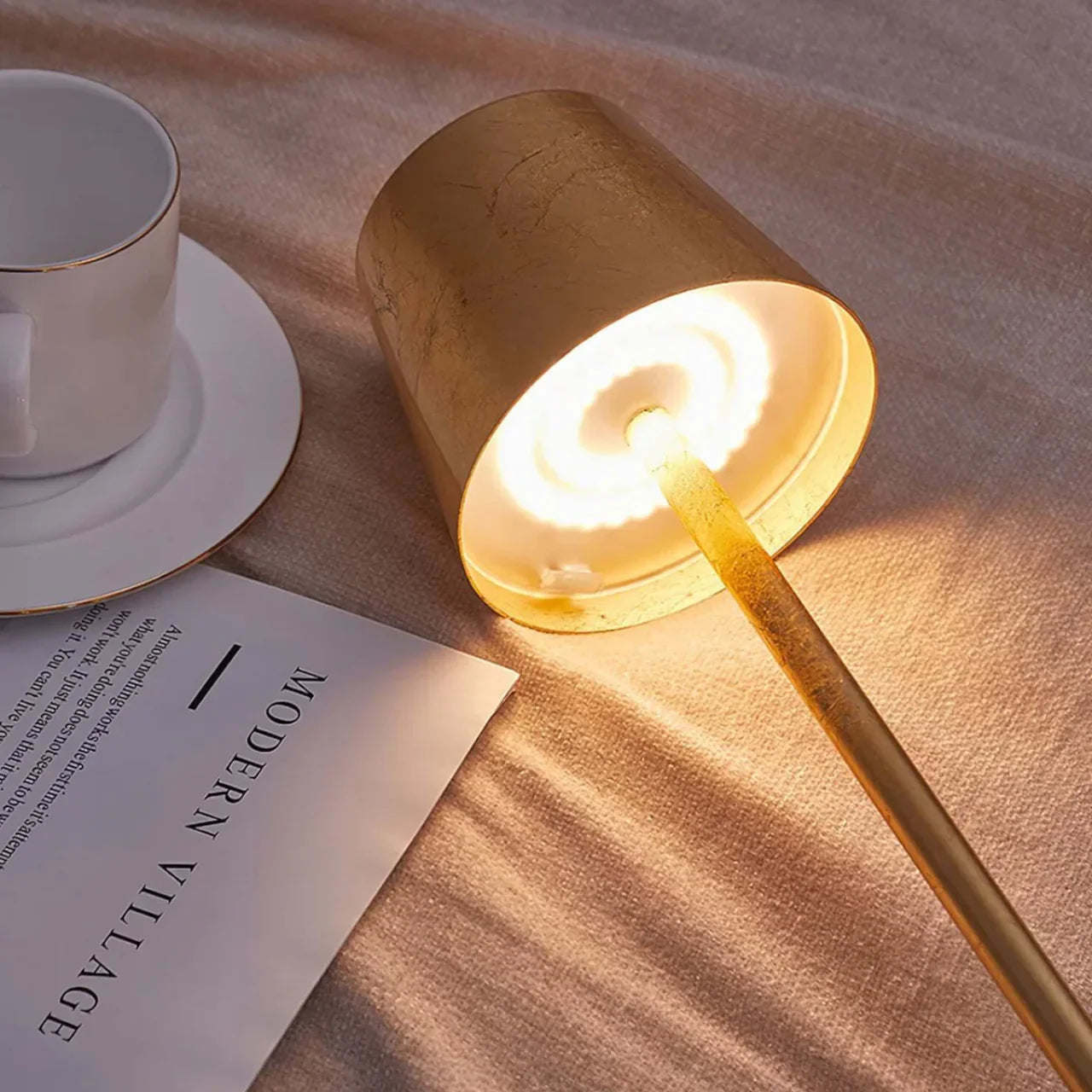 Bordlampe - Moderne Design - Blød Glød