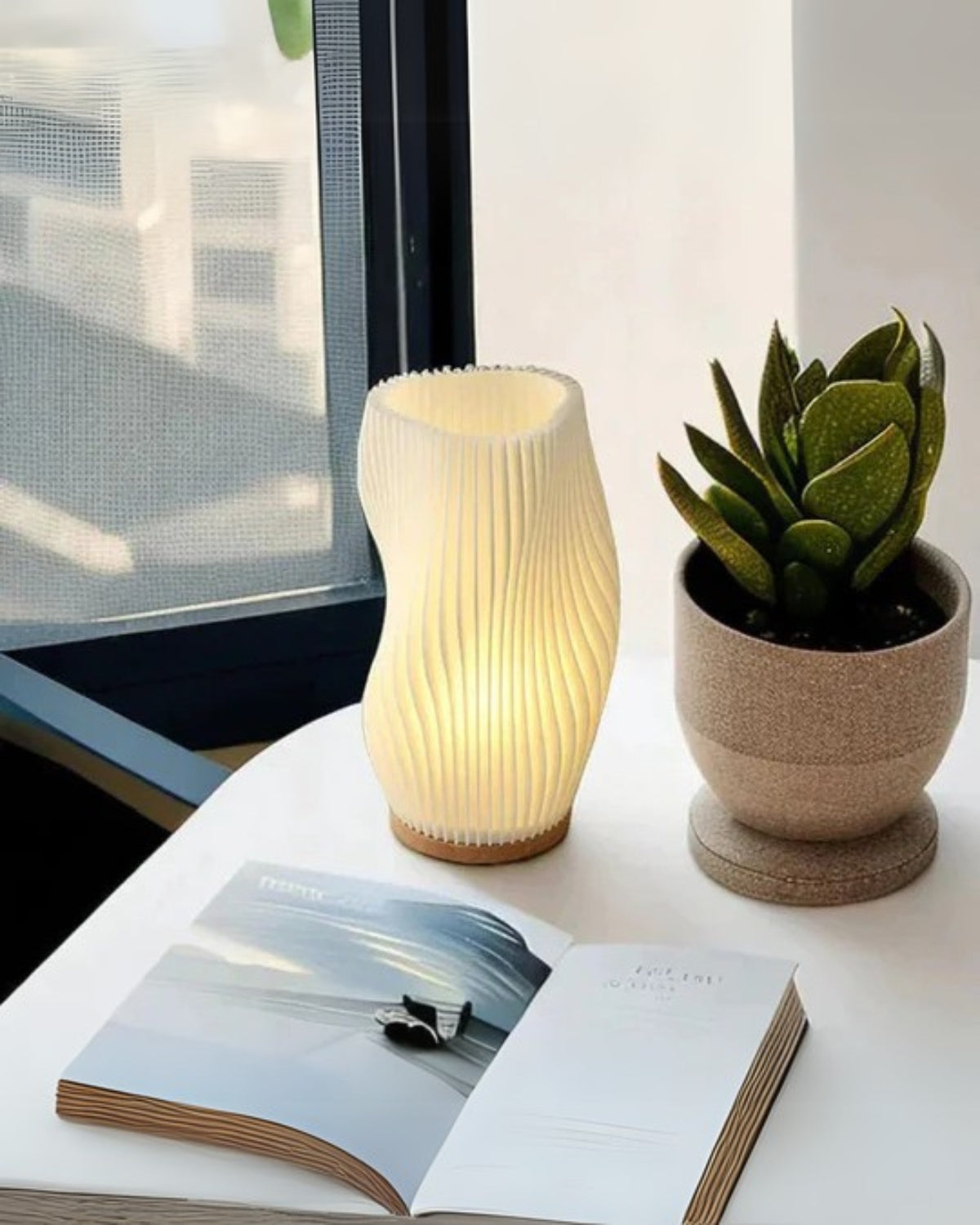 Bordlampe - Skulpturelt Design - 3D Printet