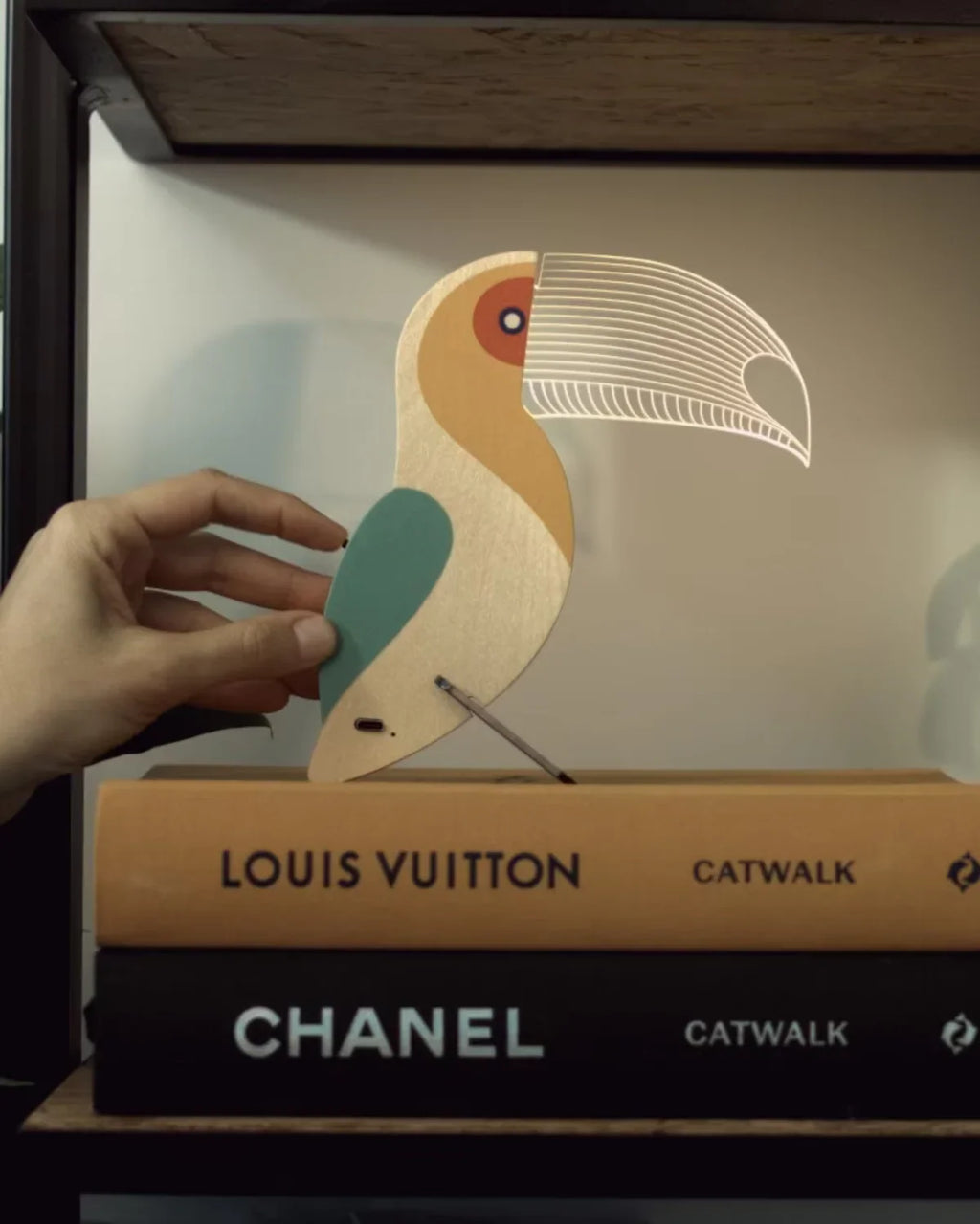 Bordlampe - Trædesign - Fugleform