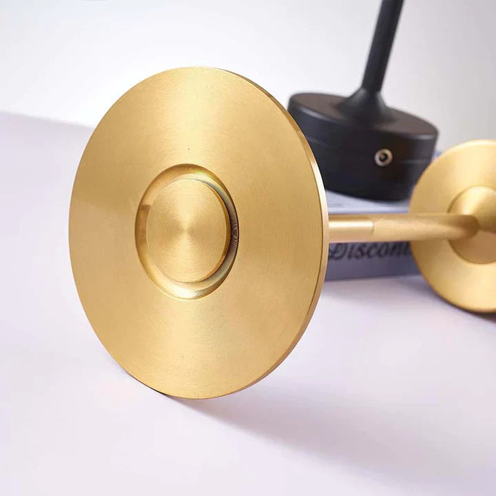 Bordlampe - Trådløst design - LED belysning