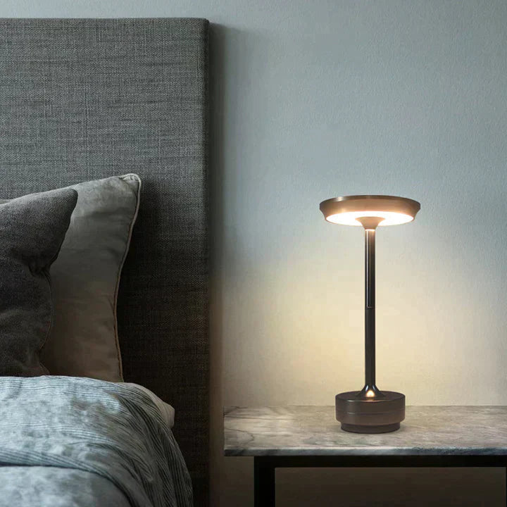 Bordlampe - Trådløst design - LED belysning