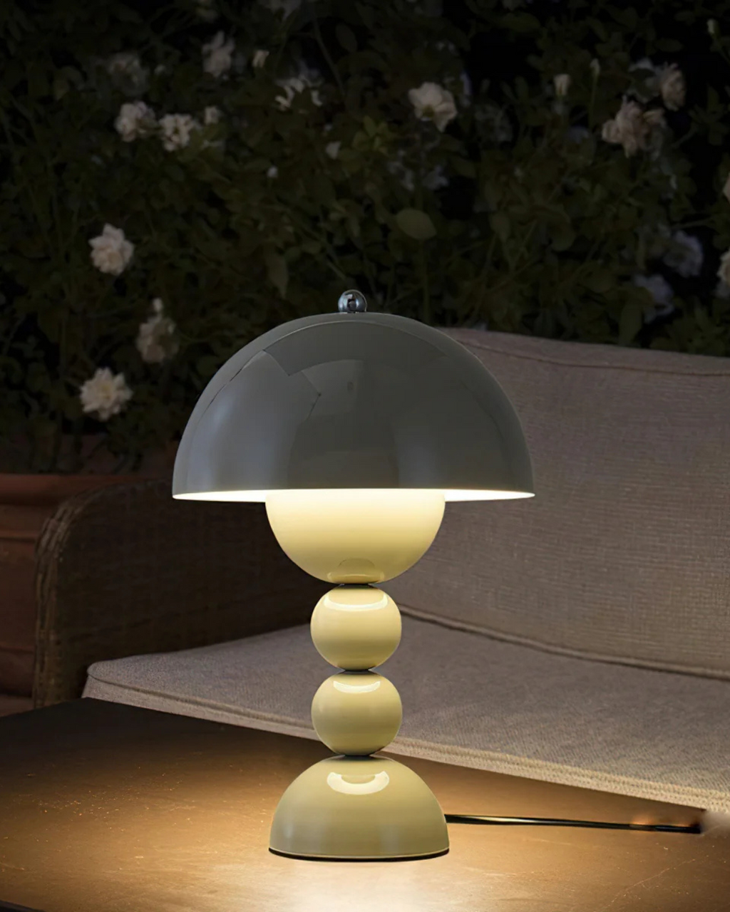 Bordlampe - Blank finish - Sfærisk søjle