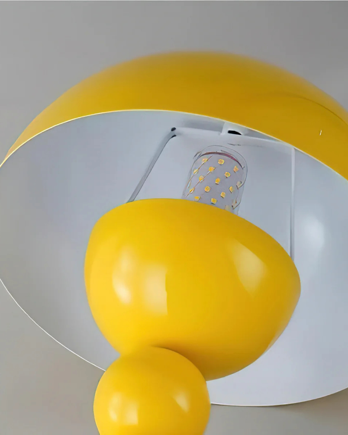 Bordlampe - Blank finish - Sfærisk søjle