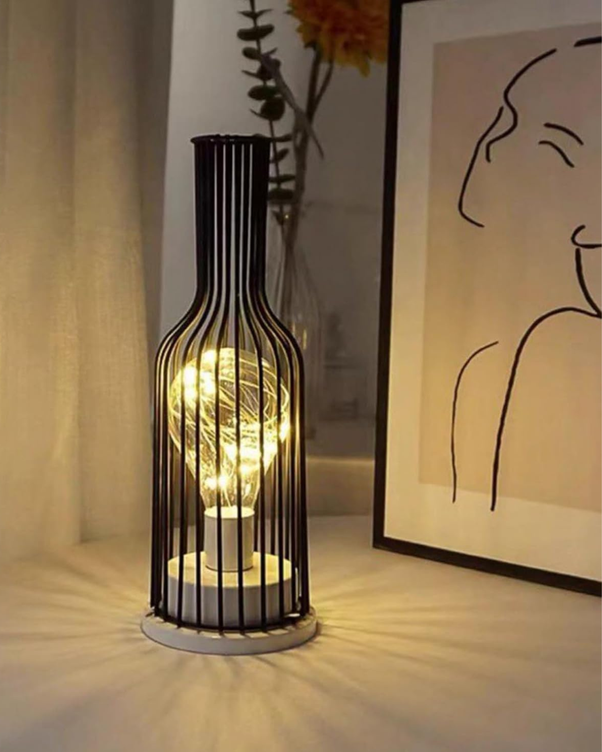 Bordlampe - Metalkonstruktion - LED lys