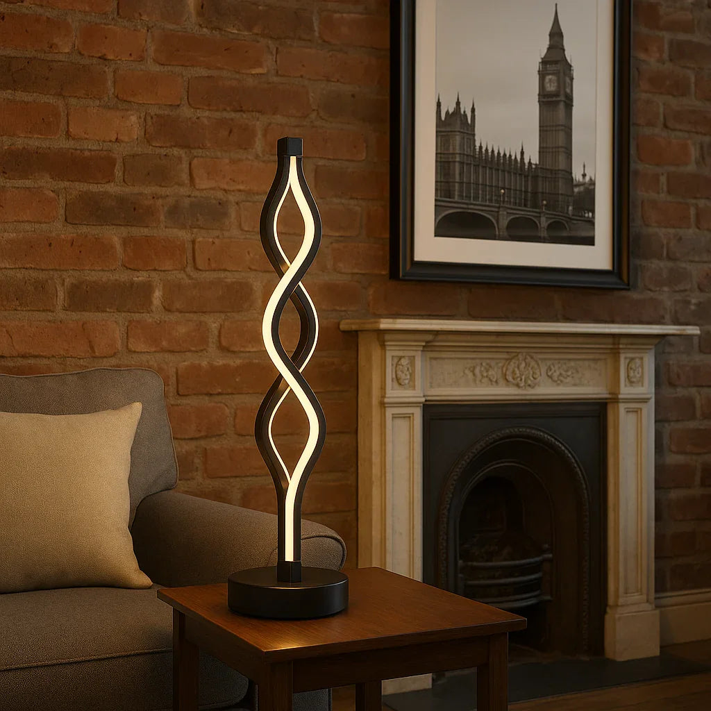 Heliora Twist Lampe - Skulpturel Design - LED Belysning