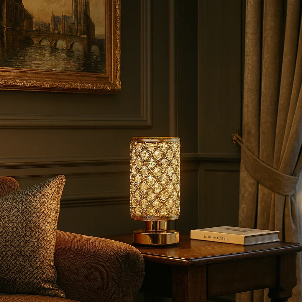 Krystal Lampe - Facetteret Design - Guldbase