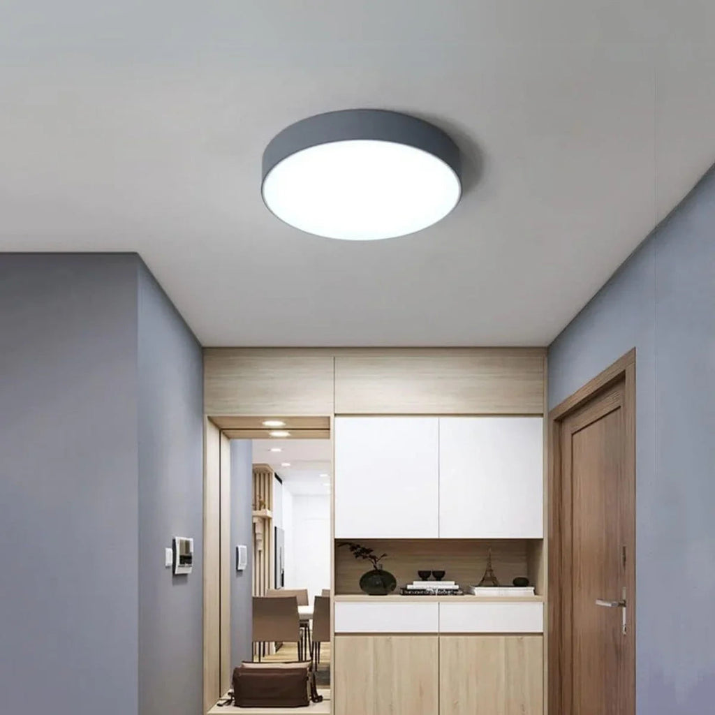 Loftlampe - Minimalistisk Design - Justerbar Belysning