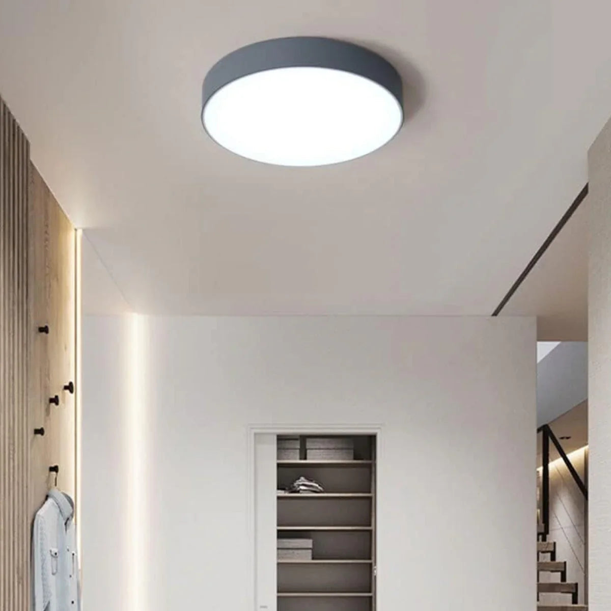 Loftlampe - Minimalistisk Design - Justerbar Belysning