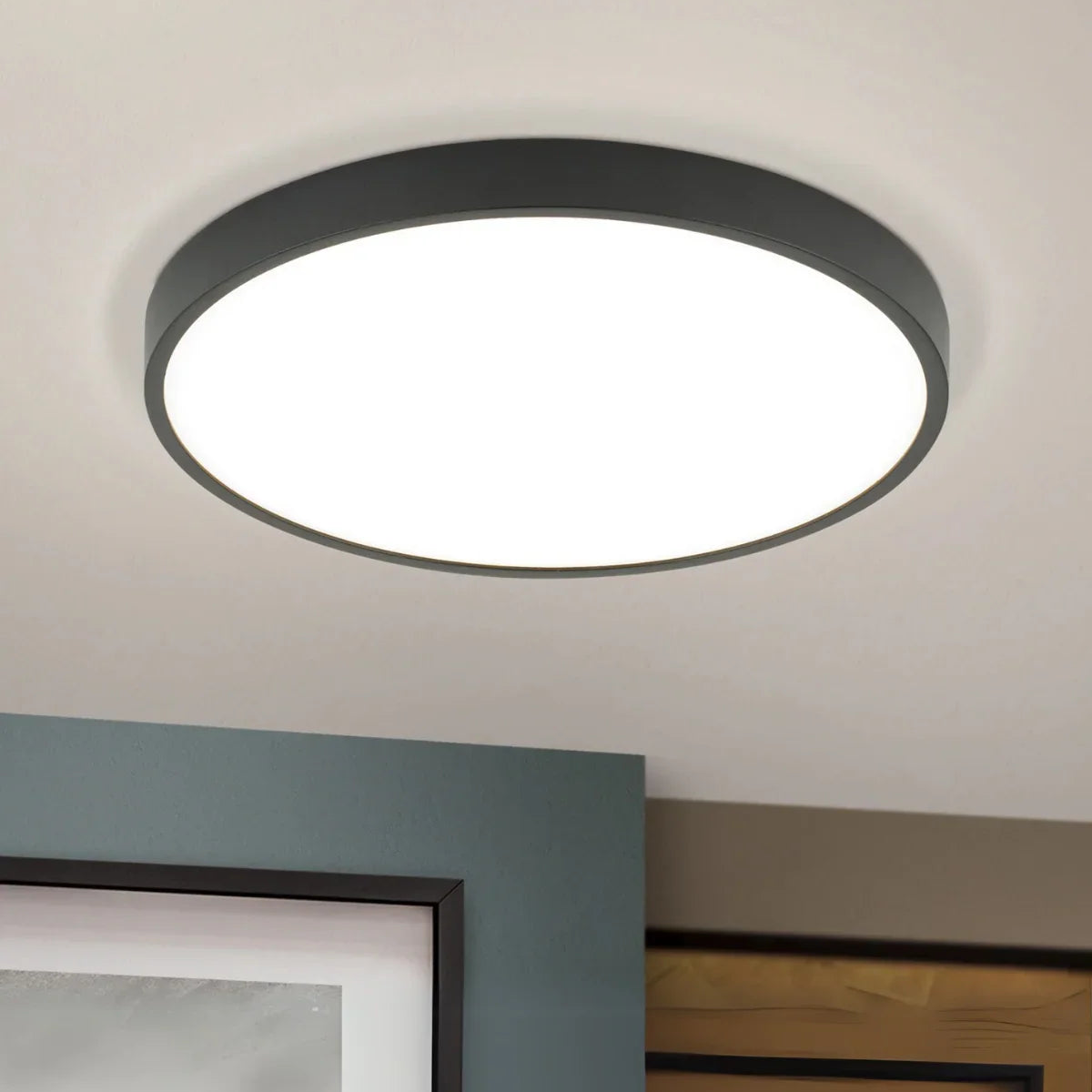 Loftlampe - Minimalistisk Design - Justerbar Belysning