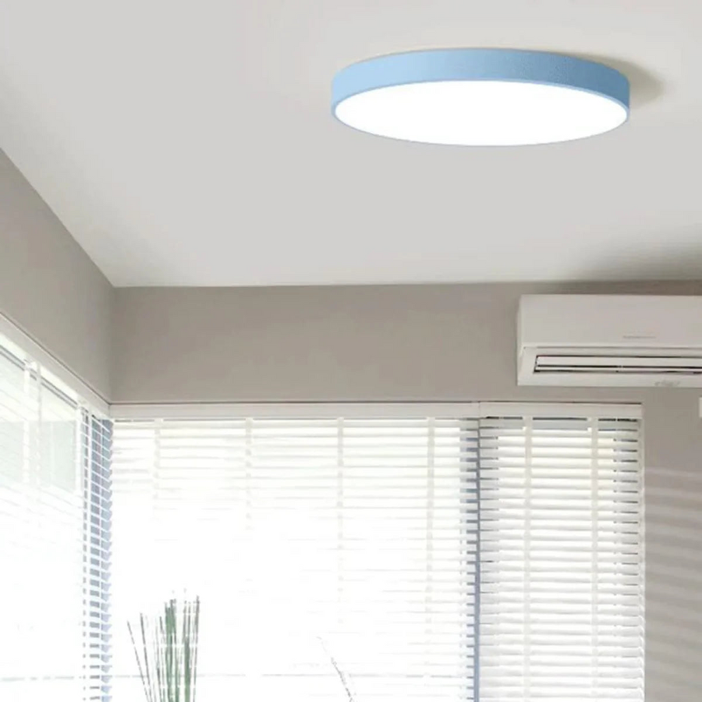 Loftlampe - Minimalistisk Design - Justerbar Belysning