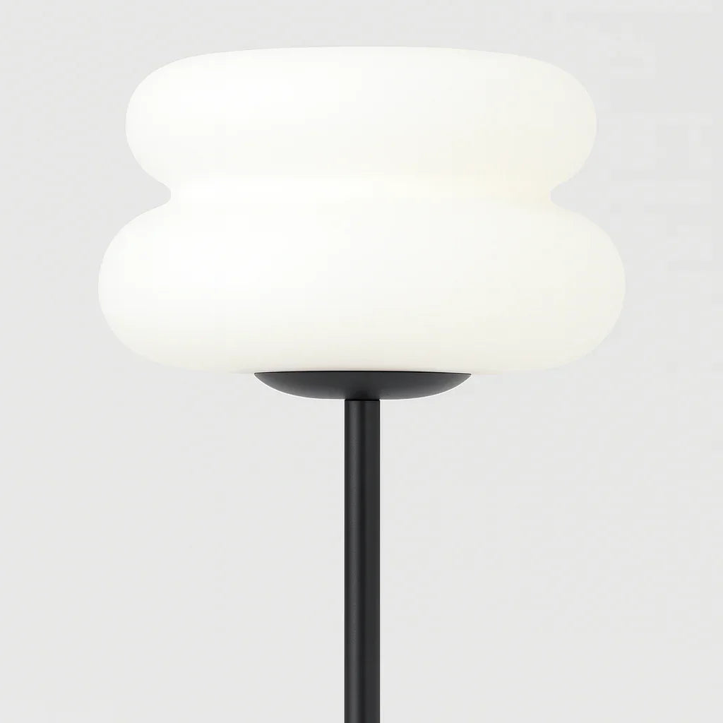 Lyra Glow Gulvlampe - Skulpturel Design - Frostet Skærm