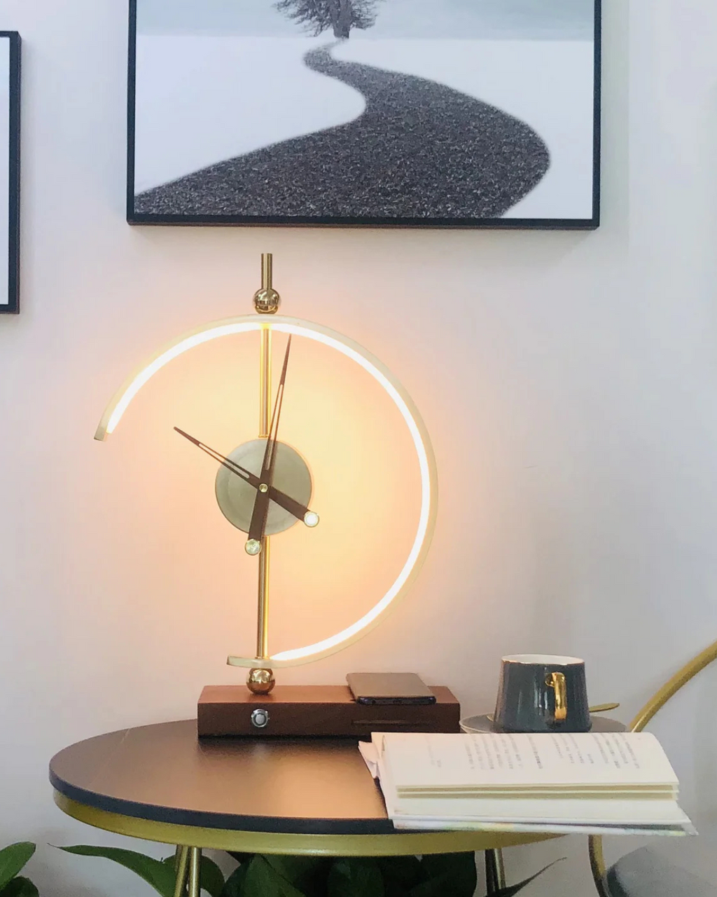 Skrivebordsur - LED-lys - Træbase