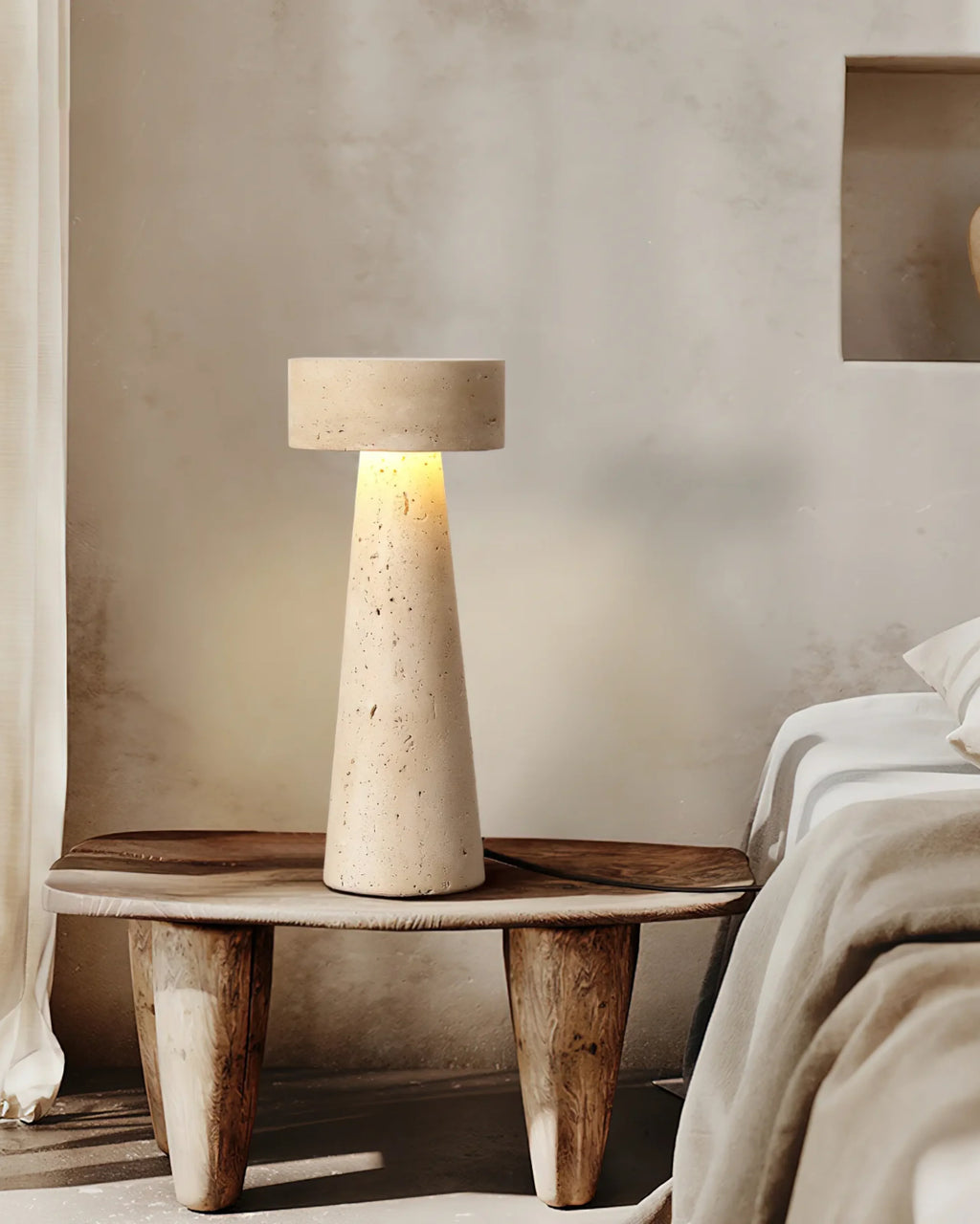 Travertine Bordlampe - Elegant Design - Naturlig Finish