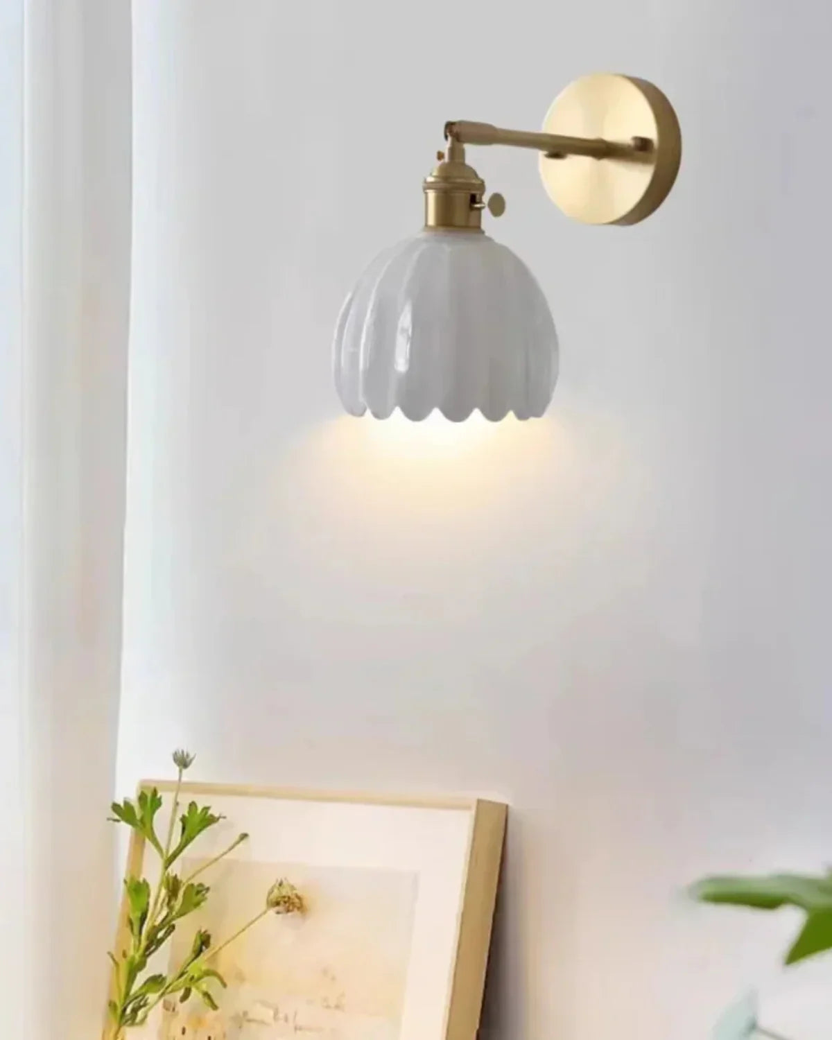 Væglampe - Glasskærm - Messingfinish