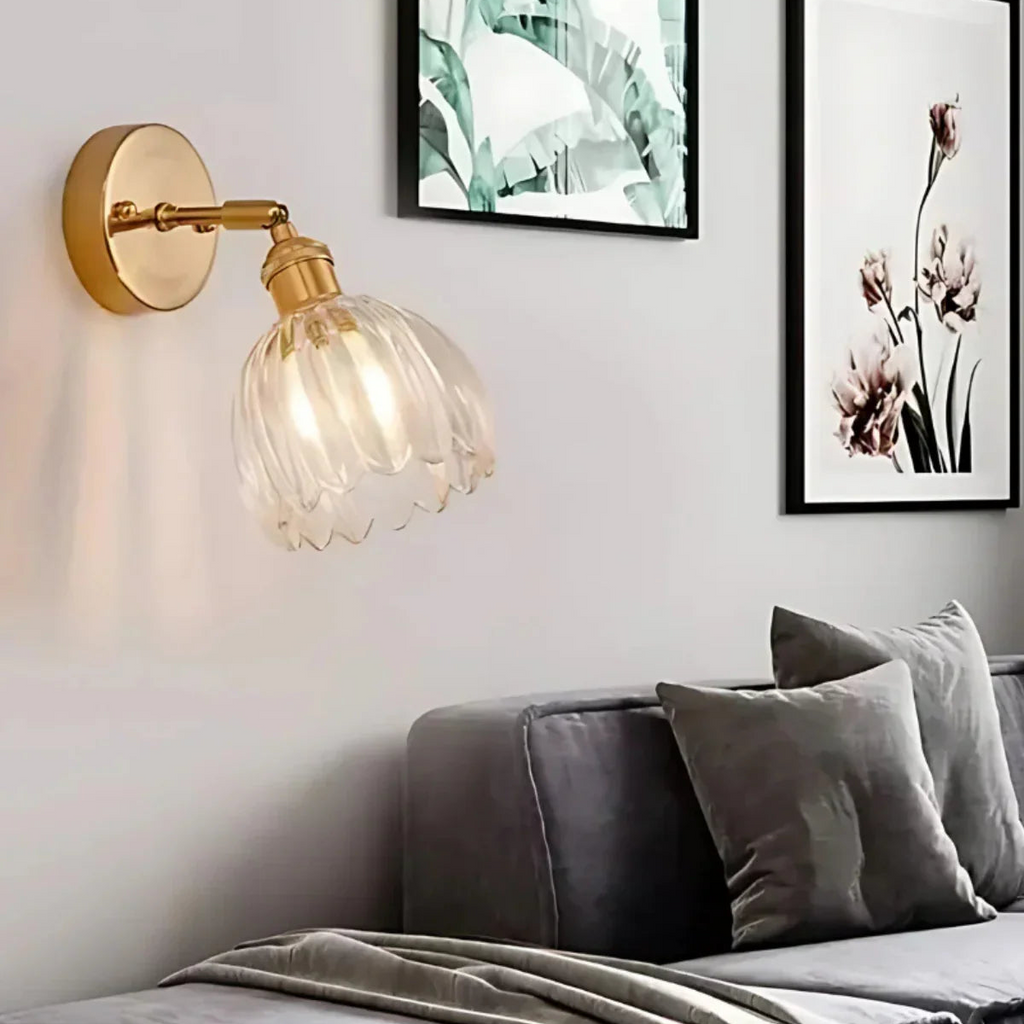 Væglampe - Glasskærm - Messingfinish