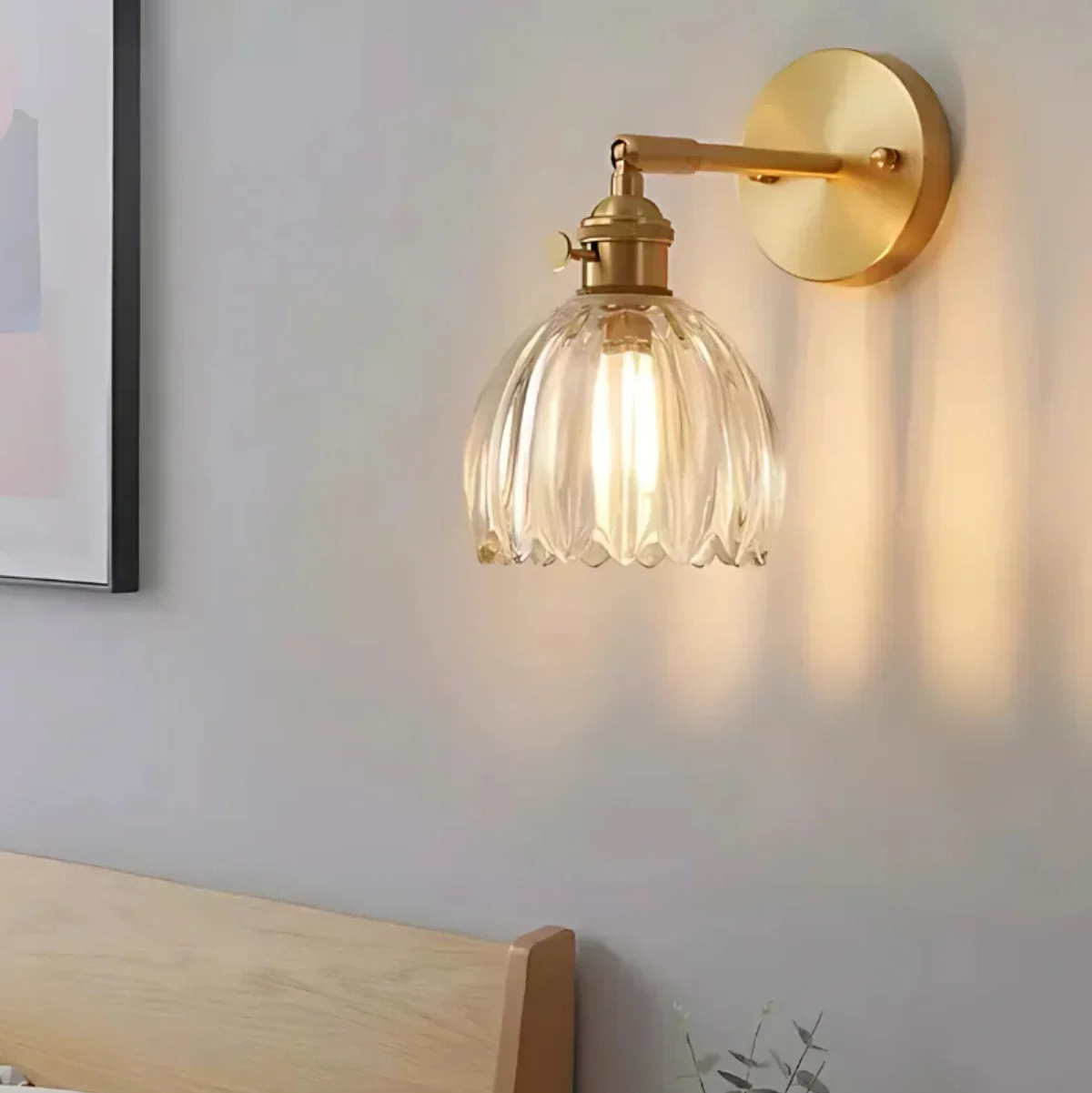 Væglampe - Glasskærm - Messingfinish